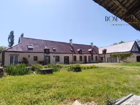 corps de ferme avec dépendances