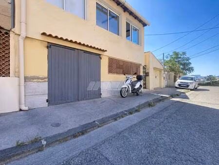 marseille 13010 – saint-pierre / la capelette – maison de ville en parfait état avec terra