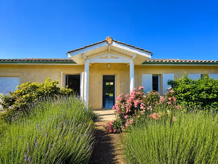 charmante maison de plain-pied dans un environnement paisible – meilhan-sur-garonne