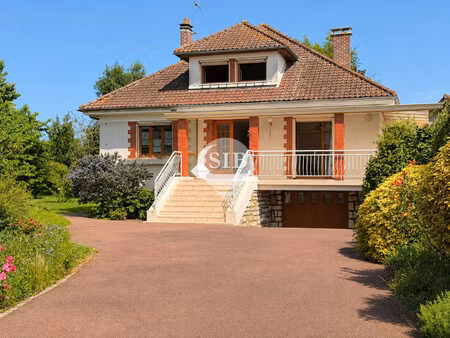 maison familiale 7 pièces - sous-sol et beau jardin