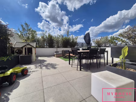 6 minutes metro appartement 5 pieces 105 m2 avec terrasse de