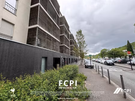 appartement trois pièces de 64m2 situé à cenon.