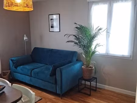 location meublée appartement 2 pièces 38 m² à grézieu-la-varenne (69290)  750 €