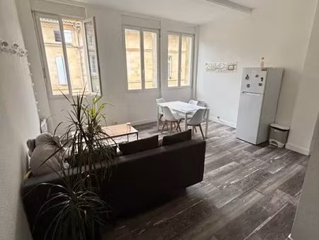 location meublée appartement 2 pièces 63 m² à libourne (33500)  730 €