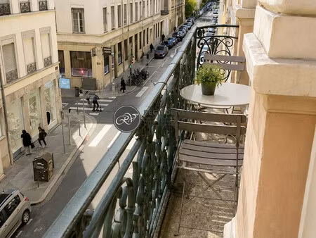 t1 bis rue de seze