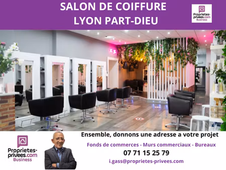 69003 lyon - salon de coiffure mixte et soins de beauté  emplacement n°1 ? lyon 3