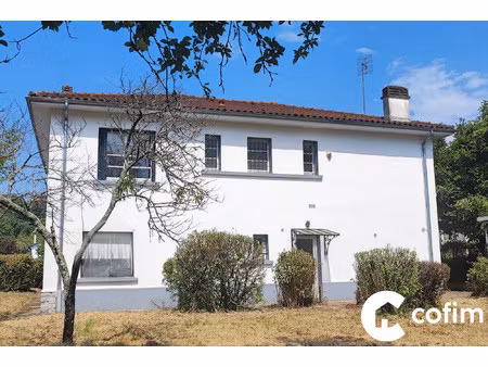 maison sur 2 niveaux