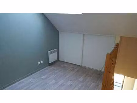 location appartement 2 pièces à angers (49000) : à louer 2 pièces / 30m² angers