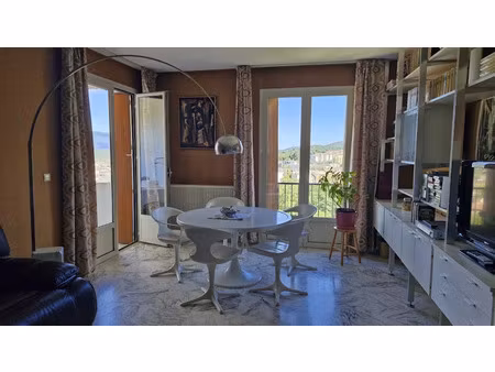 location meublée appartement 4 pièces 96 m² à corte (20250)  900 €