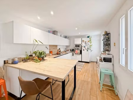 location appartement 4 pièces 89 m² à mont-de-marsan (40000)  880 €