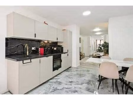 quartier européen – cinquantenaire : bureau de ± 67 m²