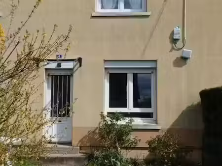 location maison 3 pièces 46 m² à le creusot (71200)  525 €
