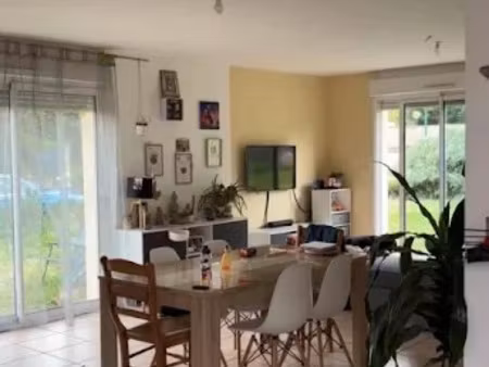 location maison 4 pièces 96 m² à unias (42210)  995 €