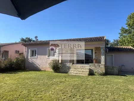 location villa 4 pièces 87 m² à prunelli-di-fiumorbo (20243)  980 €