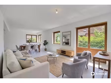 location maison 7 pièces 160 m² à westhalten (68250)  1 700 €