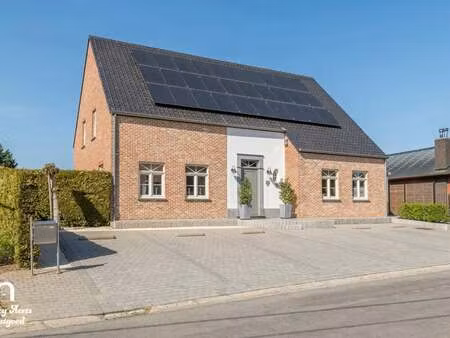 bien professionnel à vendre à beverlo € 630.000 (lolzd) - nancy aerts vastgoed | zimmo