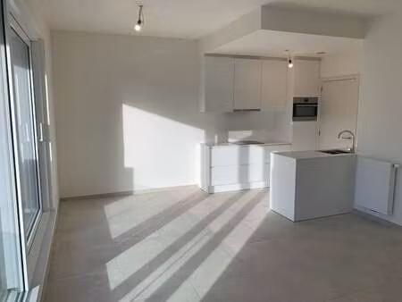 appartement à louer à roeselare € 780 (lolmc) | zimmo