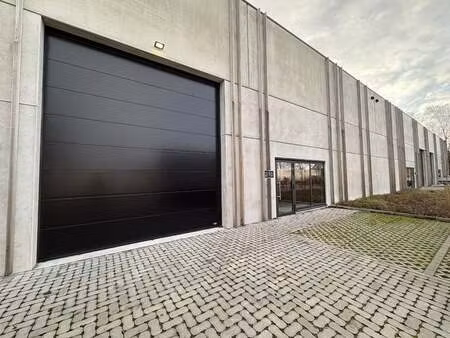 bien professionnel à louer à sint-truiden € 1.750 (lol9c) | zimmo