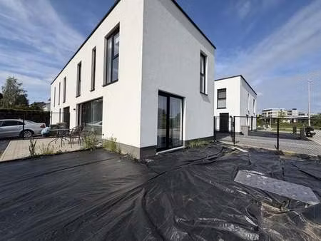 maison à louer à eisden € 1.625 (lolvz) - your housing | zimmo