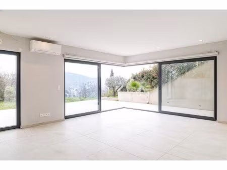 nice gairaut | villa appartement contemporaine 173 m2 | t