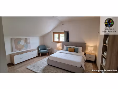 surface à aménager de 43 m2 au coeur de rochejean