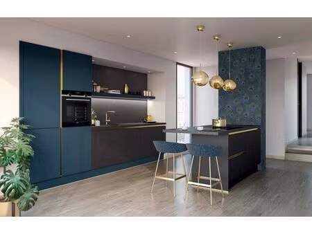 t4 traversant avec balcon loggia et parking en sous sol