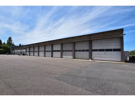bâtiment commercial vesoul 2000 m2