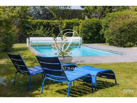 croissy sur seine - coeur de ville - maison - 4 chambres - 151m² - terrain 808m².