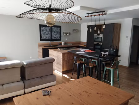 vente maison 5 pièces 140 m² lespignan (34710)
