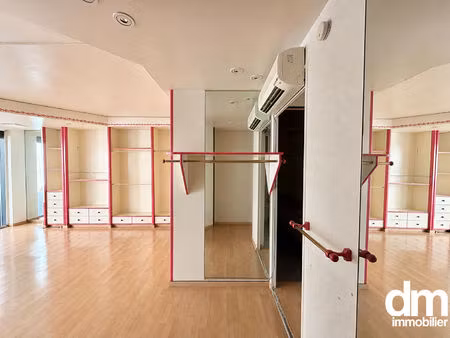 immeuble martigues - maison de ville de 115 m² avec local commercial de 35 m².