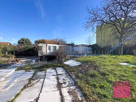 rare a la vente - terrain consctructible de 656 m² – opportu