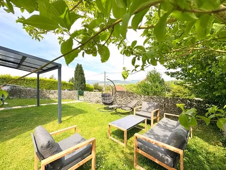 type 4 - 118 m2 - 2020 - espace vert  terrasse et jardin de 200 m2 - cave  mazot et 4 plac