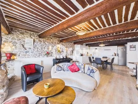 duplex au charme pierres & bois - espace vouté en pierres + habitation en r+1 - entièremen