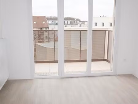 appartement - 4ème étage - 44 34 m2 - 2 pièces - non meublé