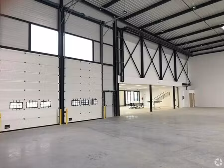 location local d’activités le bourget 93350 1245m² à 2496m²