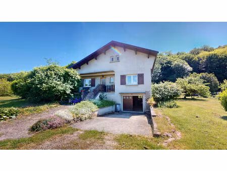 maison familiale avec grand terrain