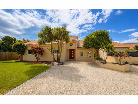 maison les sorinières 202.33 m² t-6 à vendre  557 000 €