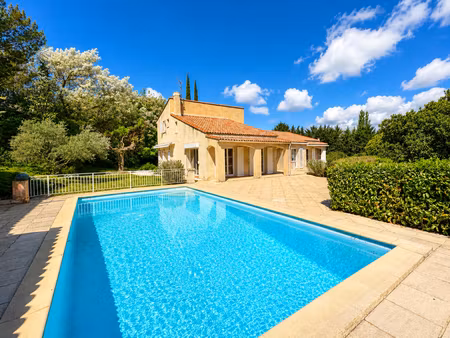 villa cabries 8 pièce(s)