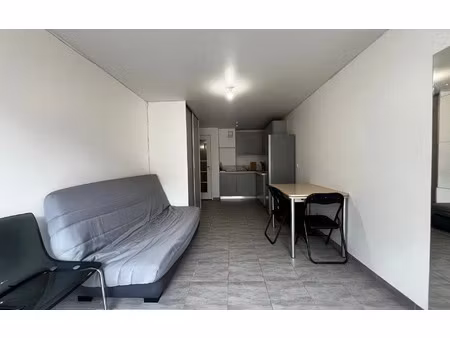 location appartement  m² t-1 à villecresnes  690 €