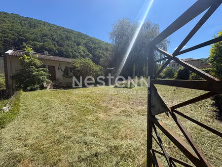 a vendre maison t5 independante a rehabiliter avec garage et jardin