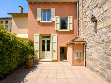 vente maison 5 pièces 113 m² oullins-pierre-bénite (69600)