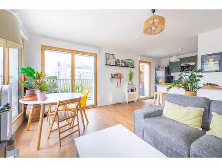 appartement 3 pièce(s) 66 m2