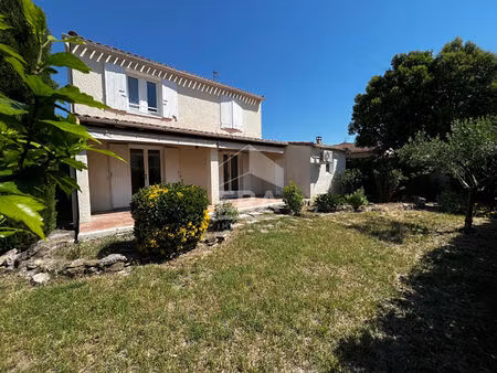 a louer entraigues sur la sorgue 5 pièce(s) 103 m²