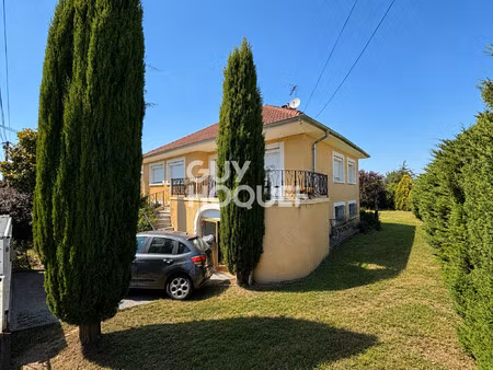 maison à vendre de 6 pièces de 96 m² (214m2 surface totale)