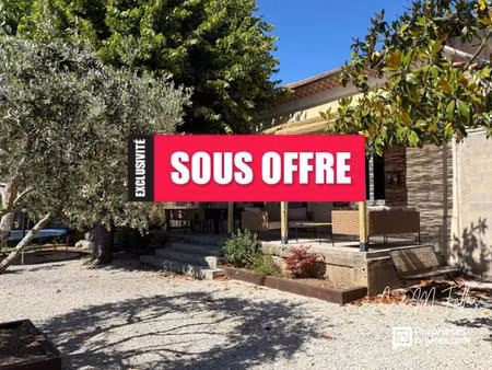 maison familiale au centre village de sérignan-du-comtat