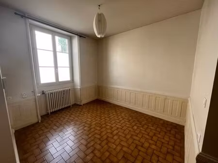 location maison 3 pièces 86m² angers 49100