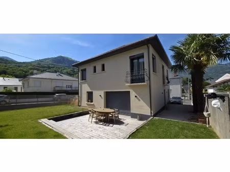 maison 7 pièces - 150 m²