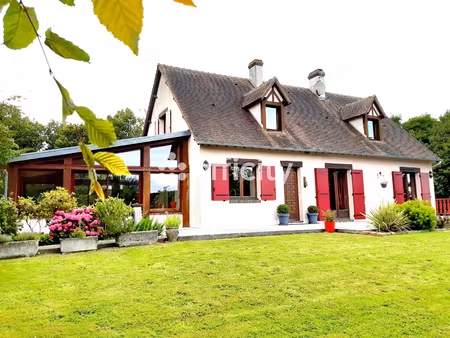 maison 7 pièces - 200 m²