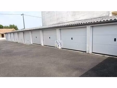 parking à louer