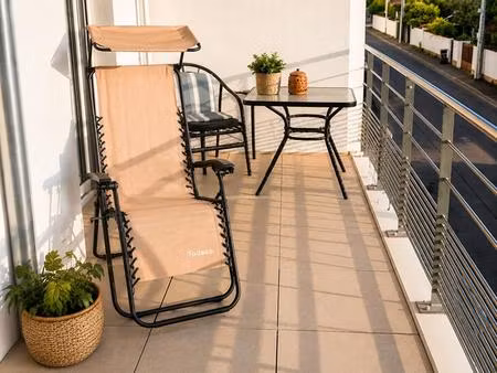 appartement t3 récent avec balcon et garage ? secteur recherché de décines-charpieu
